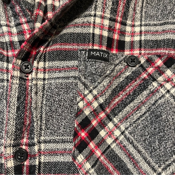 Matix | Plaid Button Up Shirt - Picture 4 of 14